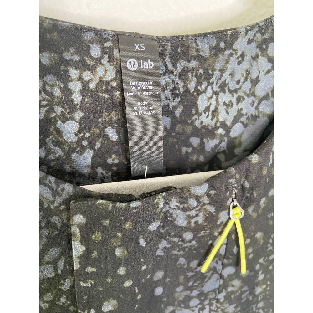 Lululemon LAB Reykur Jumpsuit Long Sleeve Cargo Pockets Paint Splatter Size XS - Picture 5 of 12